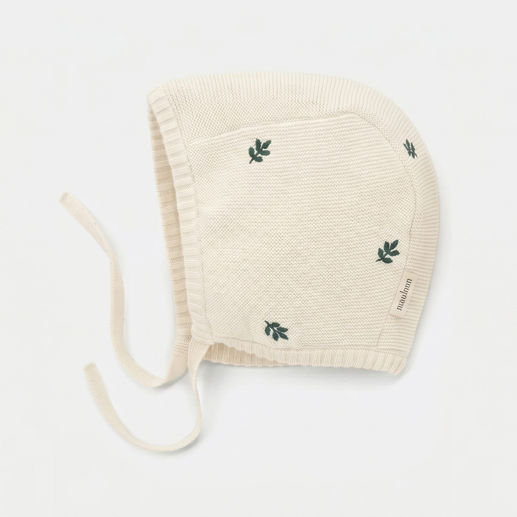 Moonboon Knitted Bonnet & Booties Giftbox