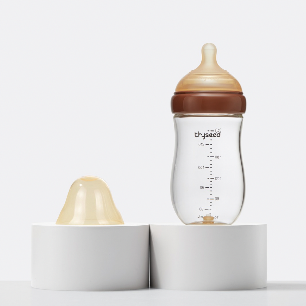 THYSEED NATURAL ANTI-COLIC GLASS BABY BOTTLE (3-6 MONTHS) - 240ml