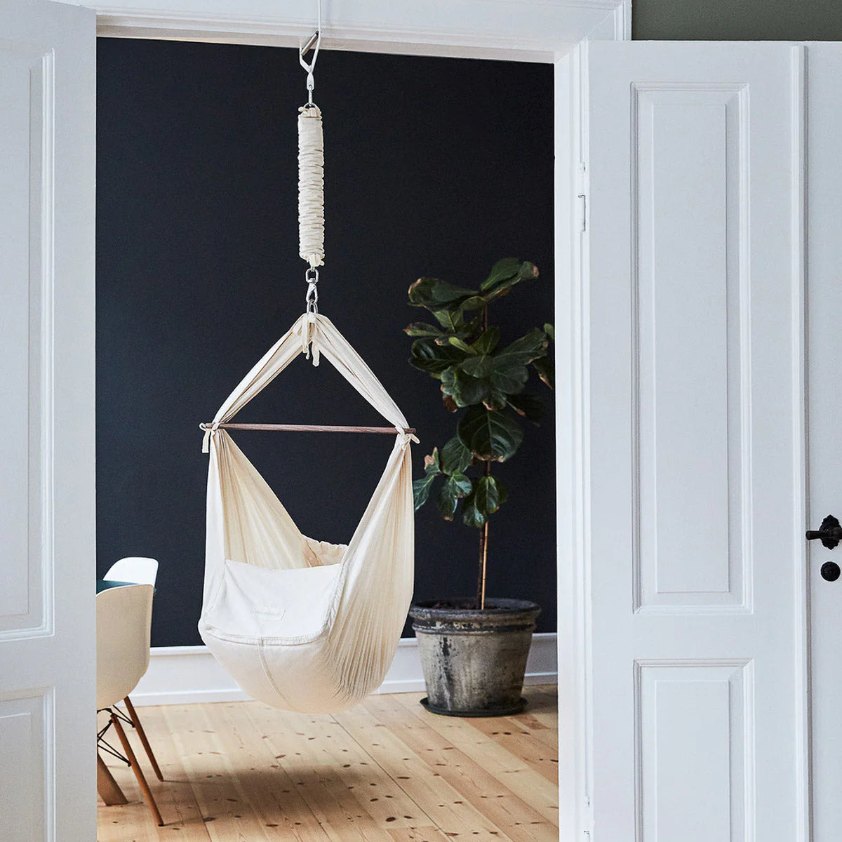 Door  Frame Clamp